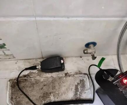 临洮屋顶漏水维修公司分享下卫生间漏水的危害及解决方法